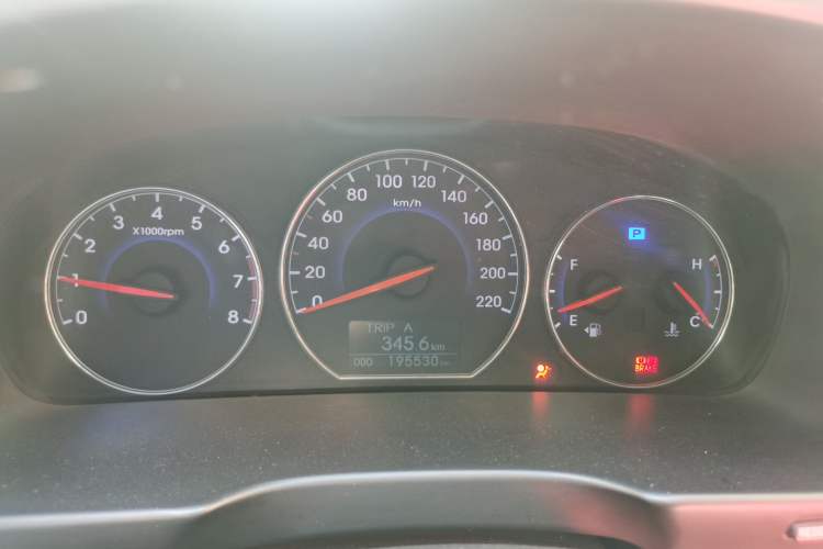 Used Hyundai Santa Fe Classic 2010 2.4 Ultimate Edition 7-Seater Four-Wheel Drive Instrument Cluster