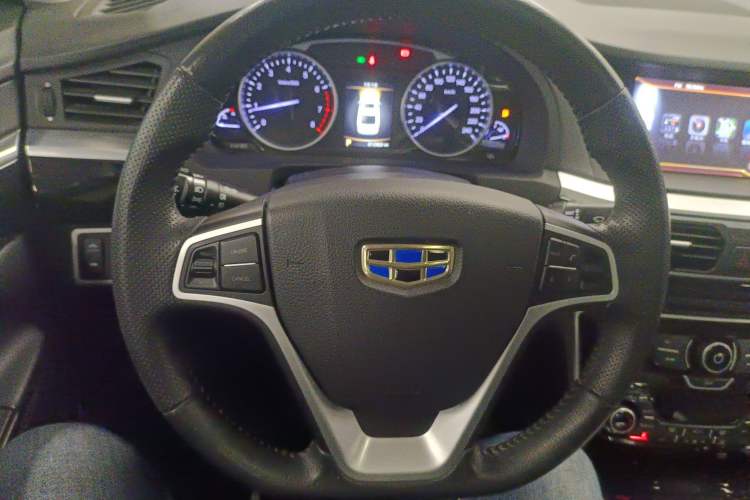 Used Geely Auto Emgrand GT 2015 1.8T Premium Model Steering Wheel