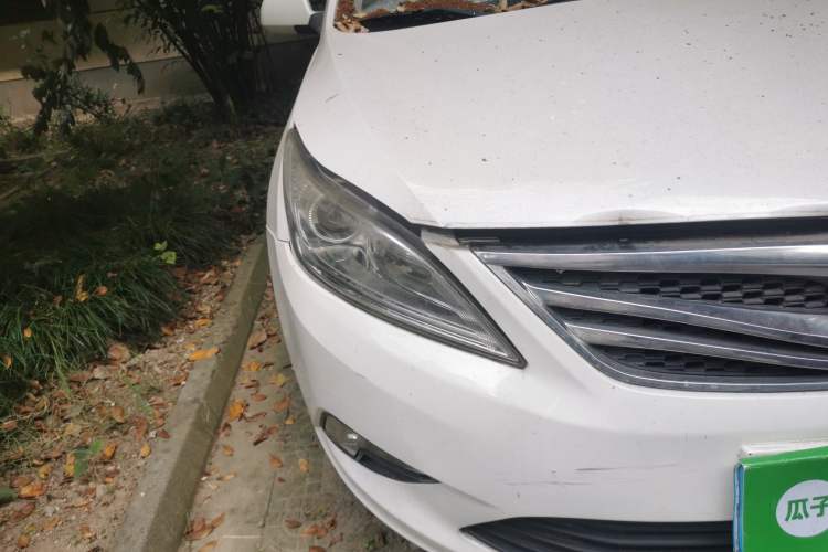 Used CHANGAN Eado 2012 1.6L Manual Luxury Model China IV Standard
