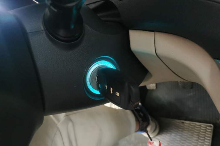 Used CHANGAN Eado 2012 1.6L Manual Luxury Model China IV Standard
