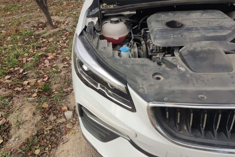 Used Geely Auto Emgrand S 2021 1.4T CVT Luxury Version Right Front Headlight