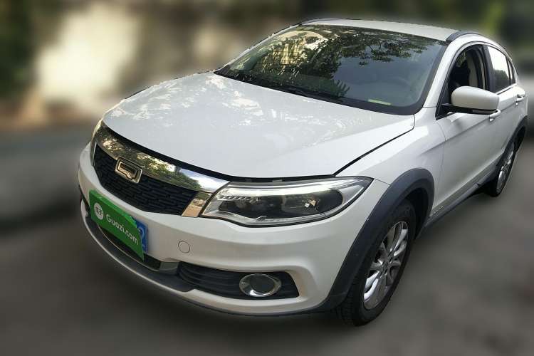 Used Qoros 3 2015 Urban SUV 1.6T Automatic – Dynamic Edition