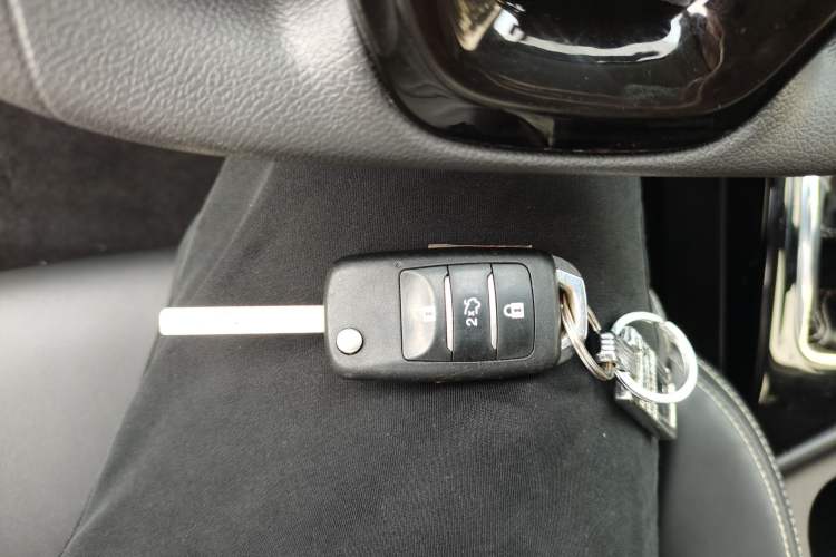 Used Changan Alsvin 2018 1.4L Manual Luxury Model China V Standard
