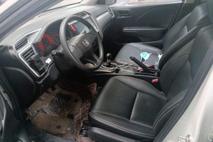 Used Honda Gienia 2017 1.5L Manual Classic Edition Left Front Seat