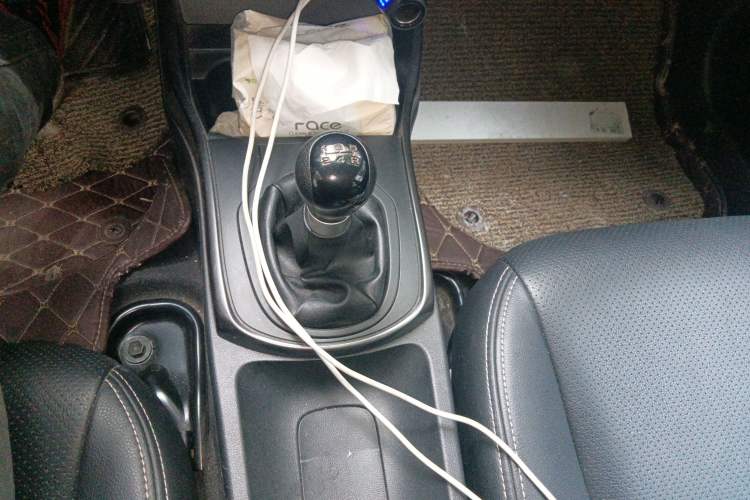 Used Honda Gienia 2017 1.5L Manual Classic Edition Gear Lever