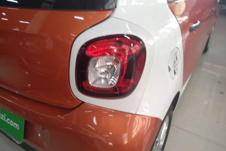 Used smart forfour 2016 1.0L 52 kW Dynamic Edition