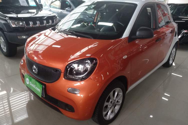 Used smart forfour 2016 1.0L 52 kW Dynamic Edition