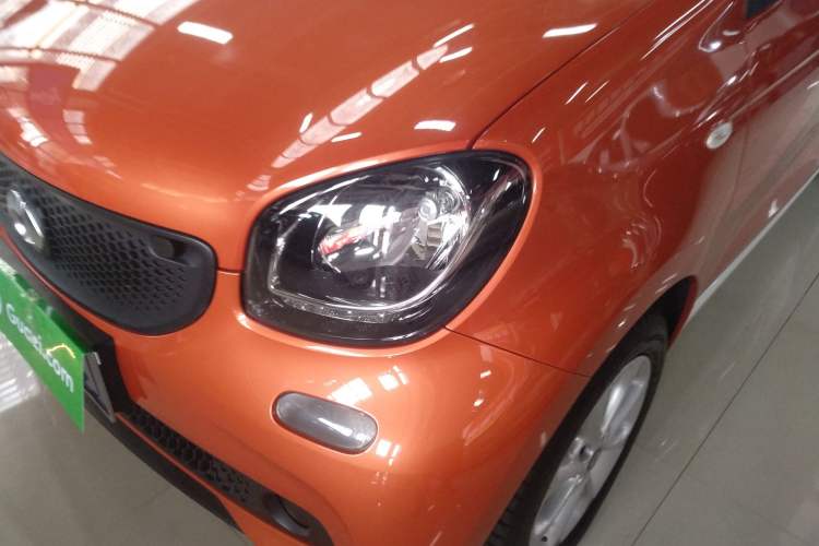 Used smart forfour 2016 1.0L 52 kW Dynamic Edition