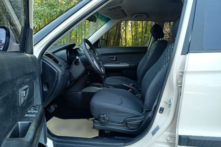 Used Kia Soul 2010 1.6L AT GL
