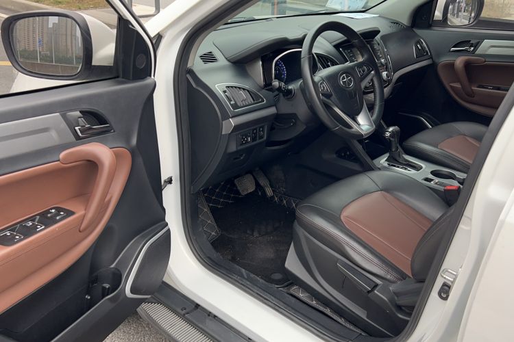 Used JAC Refine S5 2017 1.5T Automatic E-commerce Edition