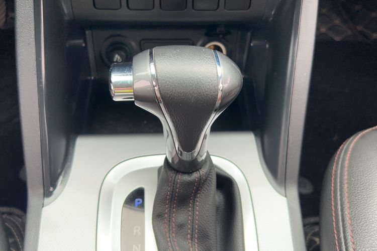 Used JAC Refine S5 2017 1.5T Automatic E-commerce Edition