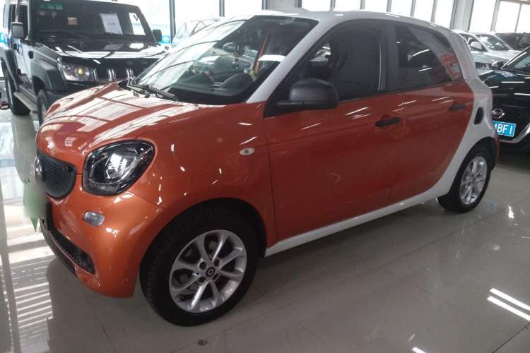 Used smart forfour 2016 1.0L 52 kW Dynamic Edition