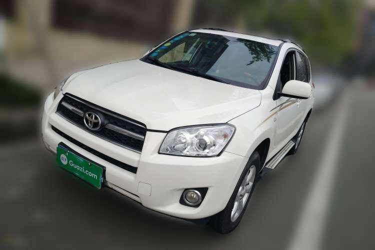 Used Toyota RAV4 2010 2.0L Automatic Deluxe Upgrade Edition