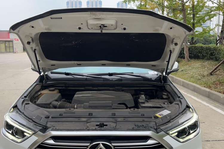 Used SAIC MAXUS D90 2017 2.0T Automatic All-Wheel Drive Polaris
