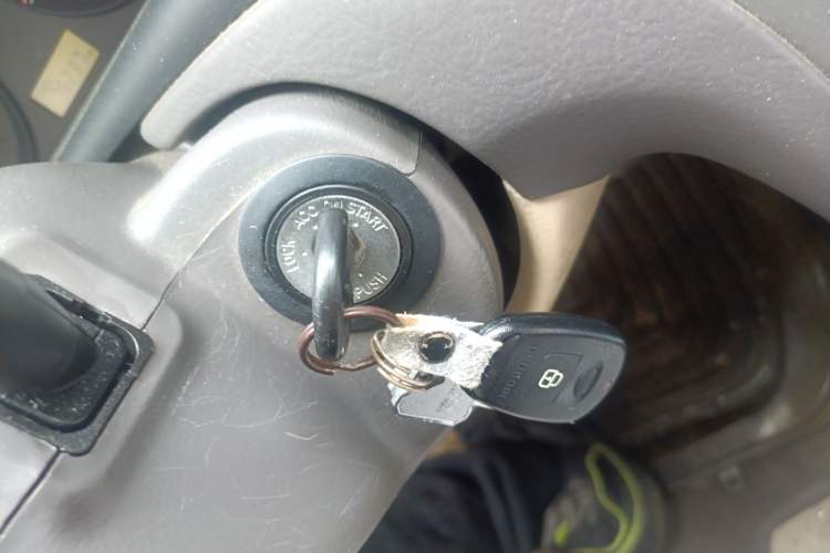 Used Hyundai Elantra 2007 1.6L Manual Comfort Model
