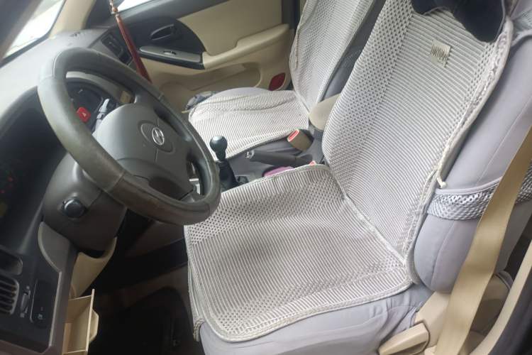 Used Hyundai Elantra 2007 1.6L Manual Comfort Model
