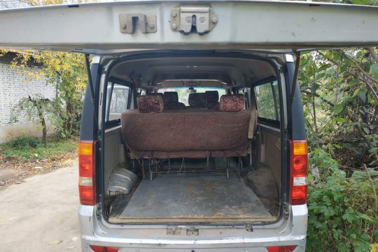 Used Dongfeng Xiaokang C37 2012 1.4L Standard Edition DK13-06