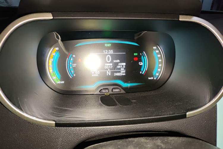 Used Chery New Energy Little Ant 2021 200 000-Yuan Ant Fan Edition Oxygen Version Lithium Iron Phosphate 301 km