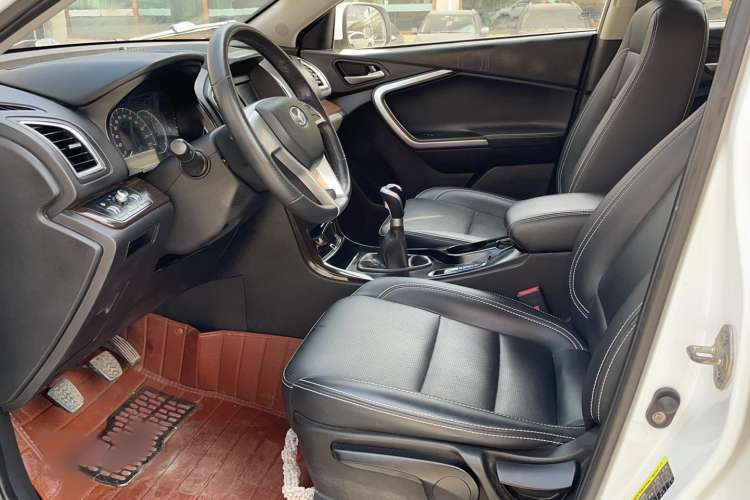 Used HYOSOW S6 2016 1.5T Manual Leading Model
