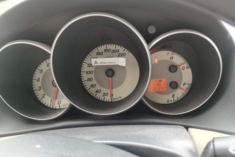 Used Mazda 3 2010 1.6L Manual Classic Stylish Version
