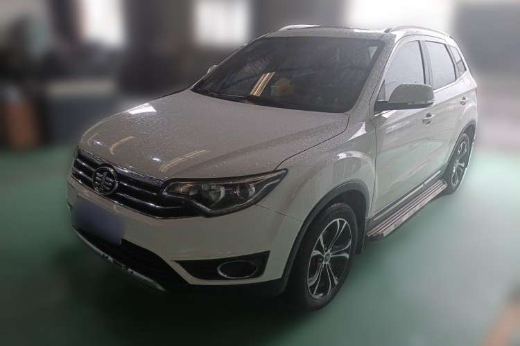 Used FAW Senya R7 2017 1.6L Automatic Smart Version