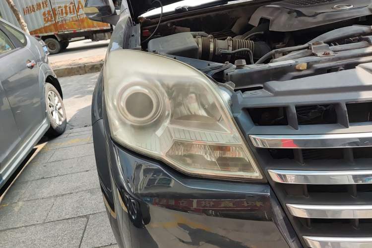 Used Haval H5 Classic 2010 Zhizun Edition 2.5 TCI Two-Wheel Drive Comfort Model