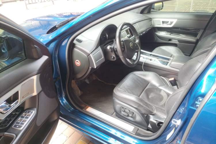 Used Jaguar XF 2015 XF 3.0 SC 80th Anniversary R-Sport Edition
