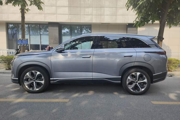 Used BYD Frigate 07 2023 DM-i 100KM Flagship Model
