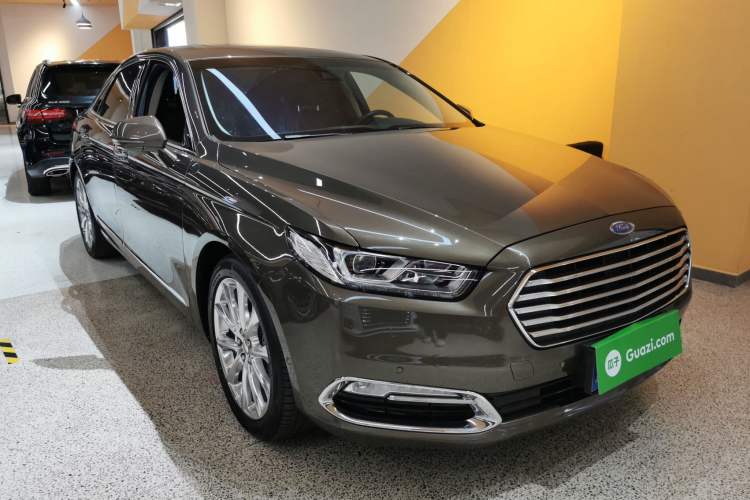 Used Ford Taurus 2015 EcoBoost 325 V6 Flagship Model
