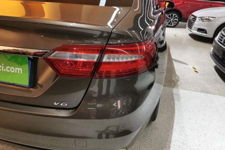 Used Ford Taurus 2015 EcoBoost 325 V6 Flagship Model
