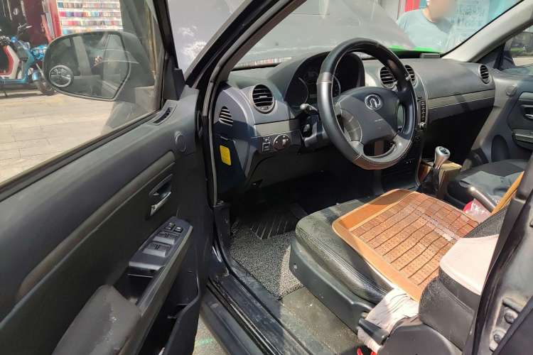 Used Haval H5 Classic 2010 Zhizun Edition 2.5 TCI Two-Wheel Drive Comfort Model