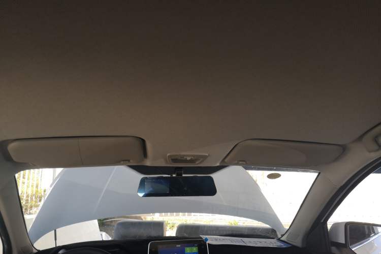 Used Wuling Hongguang S3 2019 1.5L Manual Comfort Model China VI Standard
