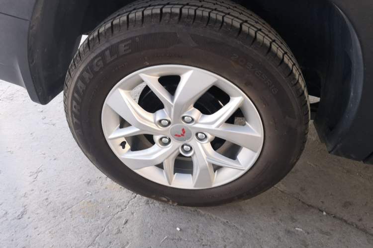 Used Wuling Hongguang S3 2019 1.5L Manual Comfort Model China VI Standard
