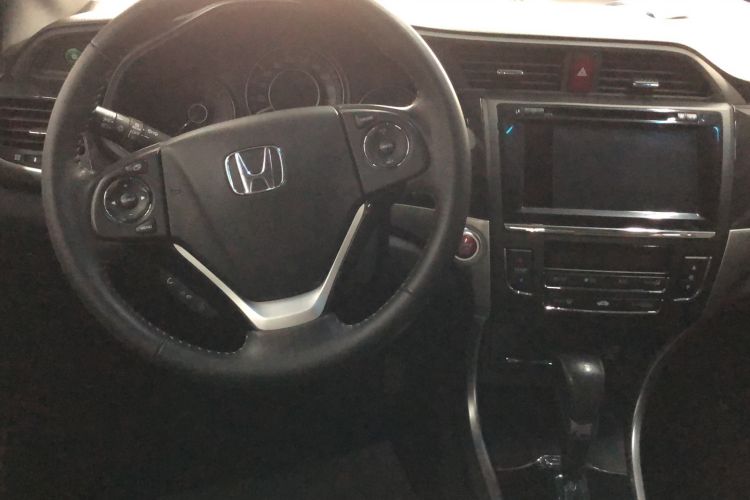 Used Honda Crider 2013 1.8L automatic flagship version
