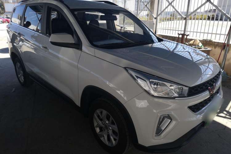 Used Wuling Hongguang S3 2019 1.5L Manual Comfort Model China VI Standard
