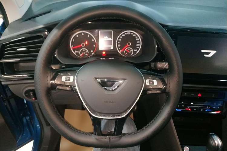 Used Jetta VS7 2020 1.4T Automatic Glory Edition
