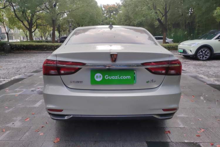 Used Roewe i6 New Energy 2017 45T Hybrid Connect & Smart Enjoyment Edition