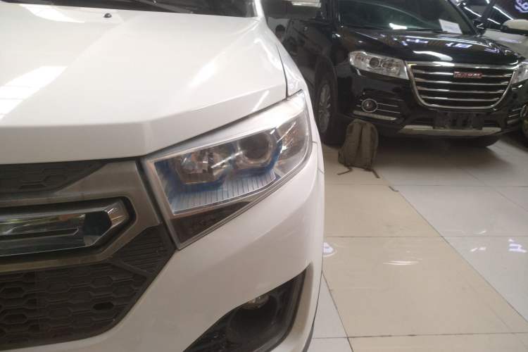 Used Lifan Auto Myway 2016 1.5L Automatic Luxury Model Left Front Headlight