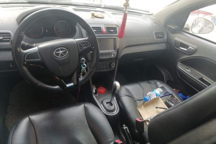 Used JAC iEV 2015 iEV4 Luxury Smart Model