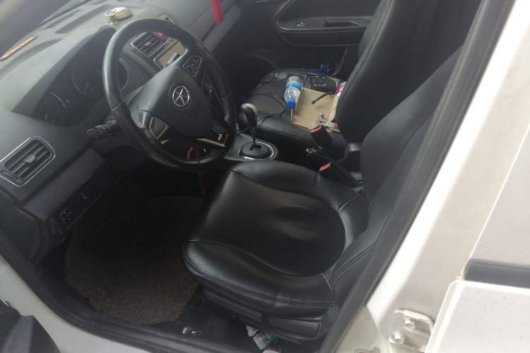 Used JAC iEV 2015 iEV4 Luxury Smart Model