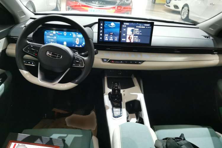 Used Geely Auto Emgrand L HiP 2022 1.5TD-DHT Pro 100KM Super Rui