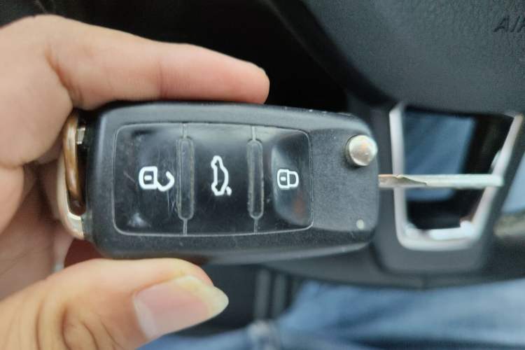 Used Skoda Fabia 2015 1.6L Automatic Sport Edition