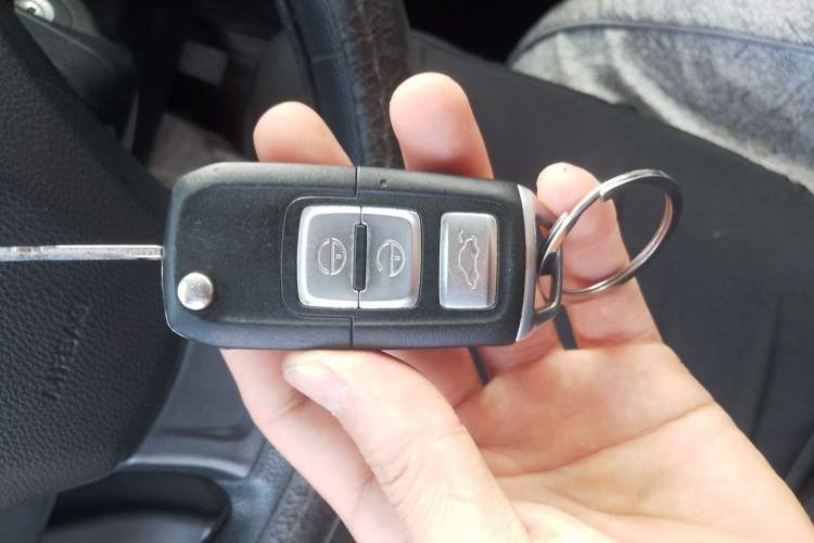 Used Bestune B30 2016 1.6L manual Comfort trim level
