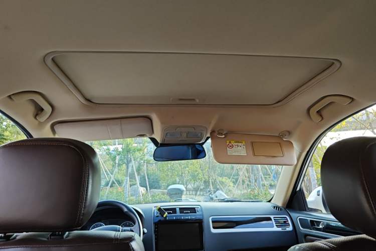 Used Yema T70 2016 Upgraded Model 1.5T Manual Luxury Version
