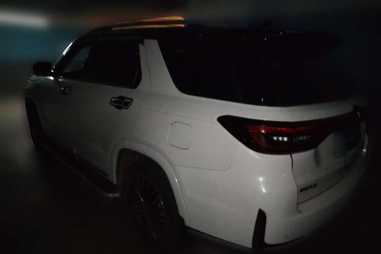 Used CHANGAN CS95 2019 2.0T Two-Wheel-Drive Luxury Version