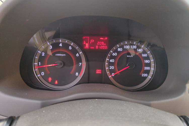 Used Hyundai Verna (older generation) 2010 Sedan 1.4L Automatic Fashionable GT Model