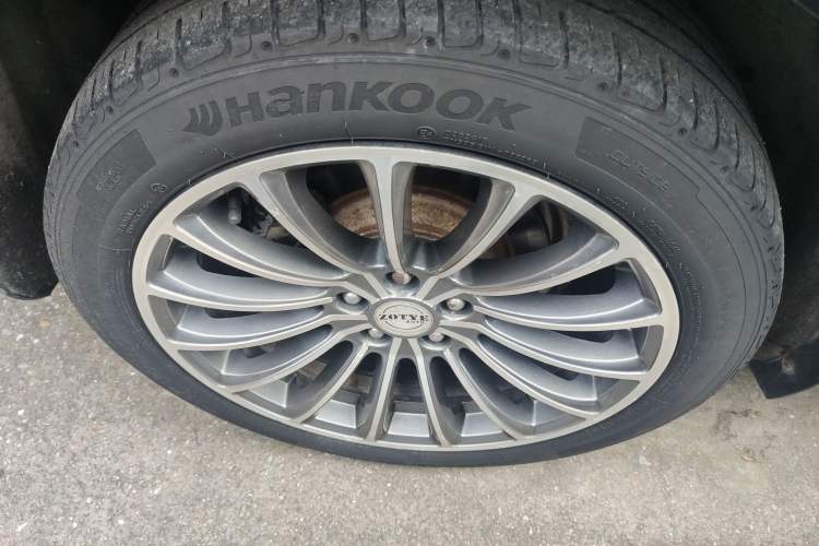 Used Zotye Z700 2016 1.8T DCT Elegant Version
