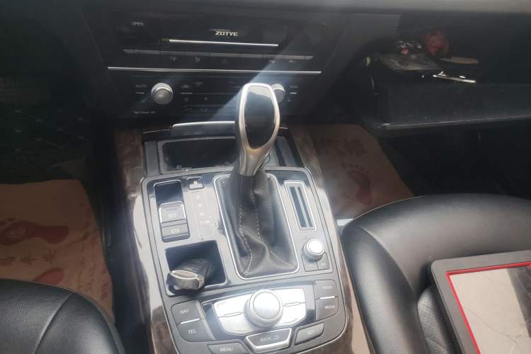 Used Zotye Z700 2016 1.8T DCT Elegant Version
