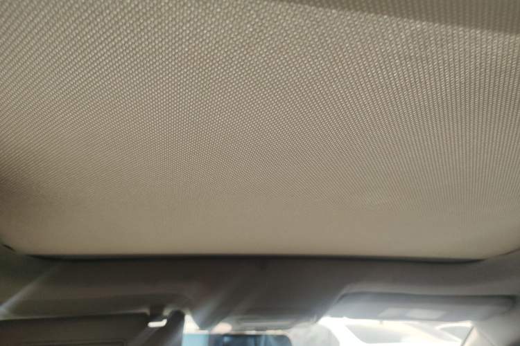 Used Zotye Z700 2016 1.8T DCT Elegant Version
