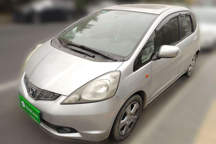 Used Honda Fit 2008 1.5L automatic luxury edition